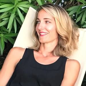 Meet your Posher, Julie